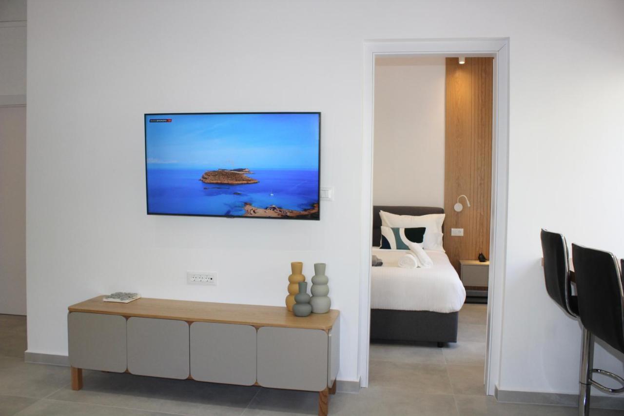 Camelia Apartment